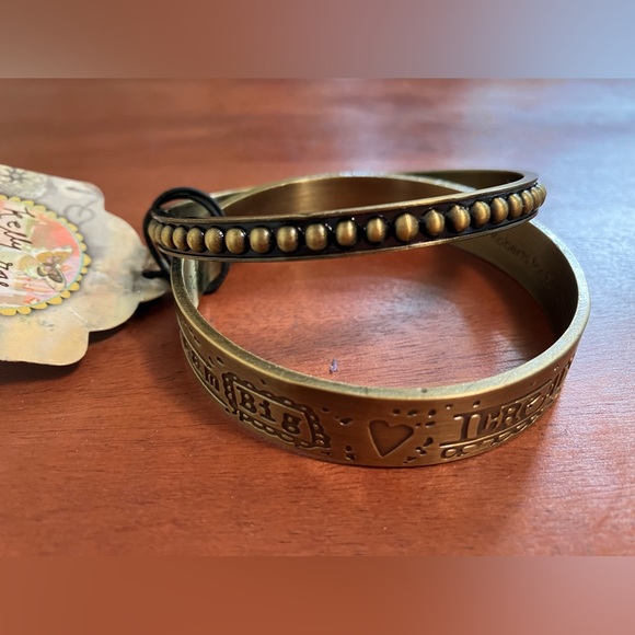 Kelly Rae Roberts Message Bangle Set - Picture 2 of 6